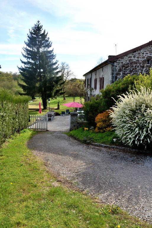 Les Vergnes Saint-Pardoux-le-Neuf Exterior photo